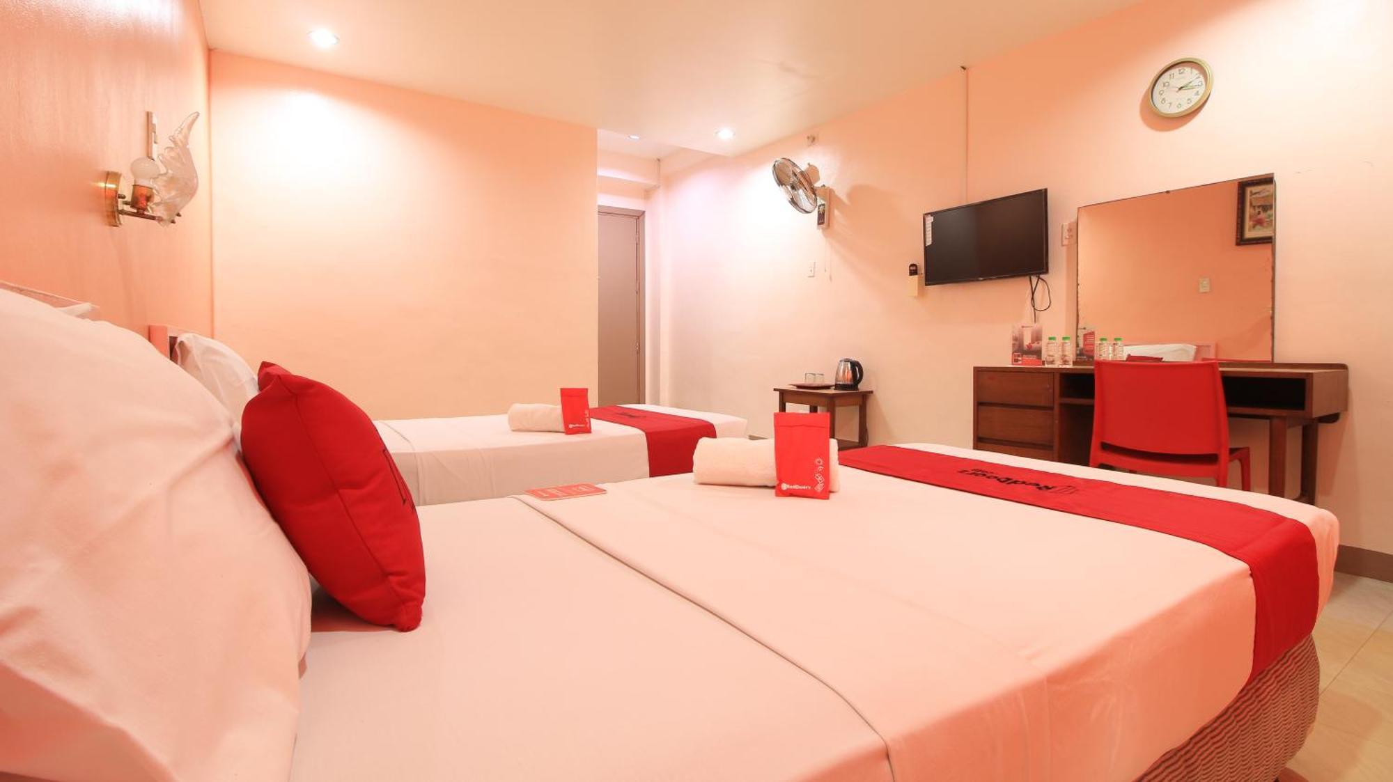 Reddoorz Plus @ Chinatown Binondo Manila Kültér fotó