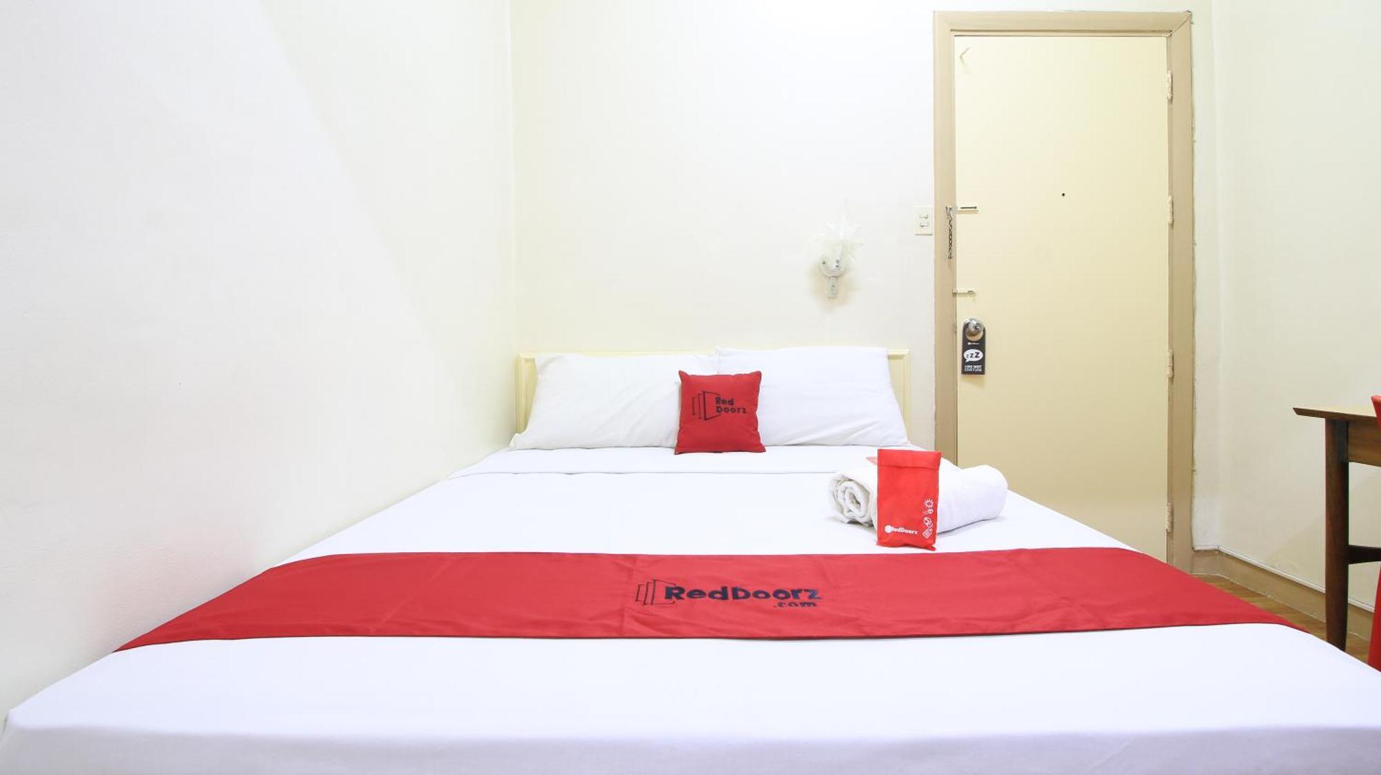 Reddoorz Plus @ Chinatown Binondo Manila Kültér fotó