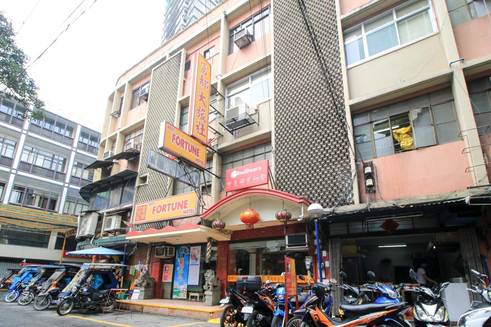 Reddoorz Plus @ Chinatown Binondo Manila Kültér fotó