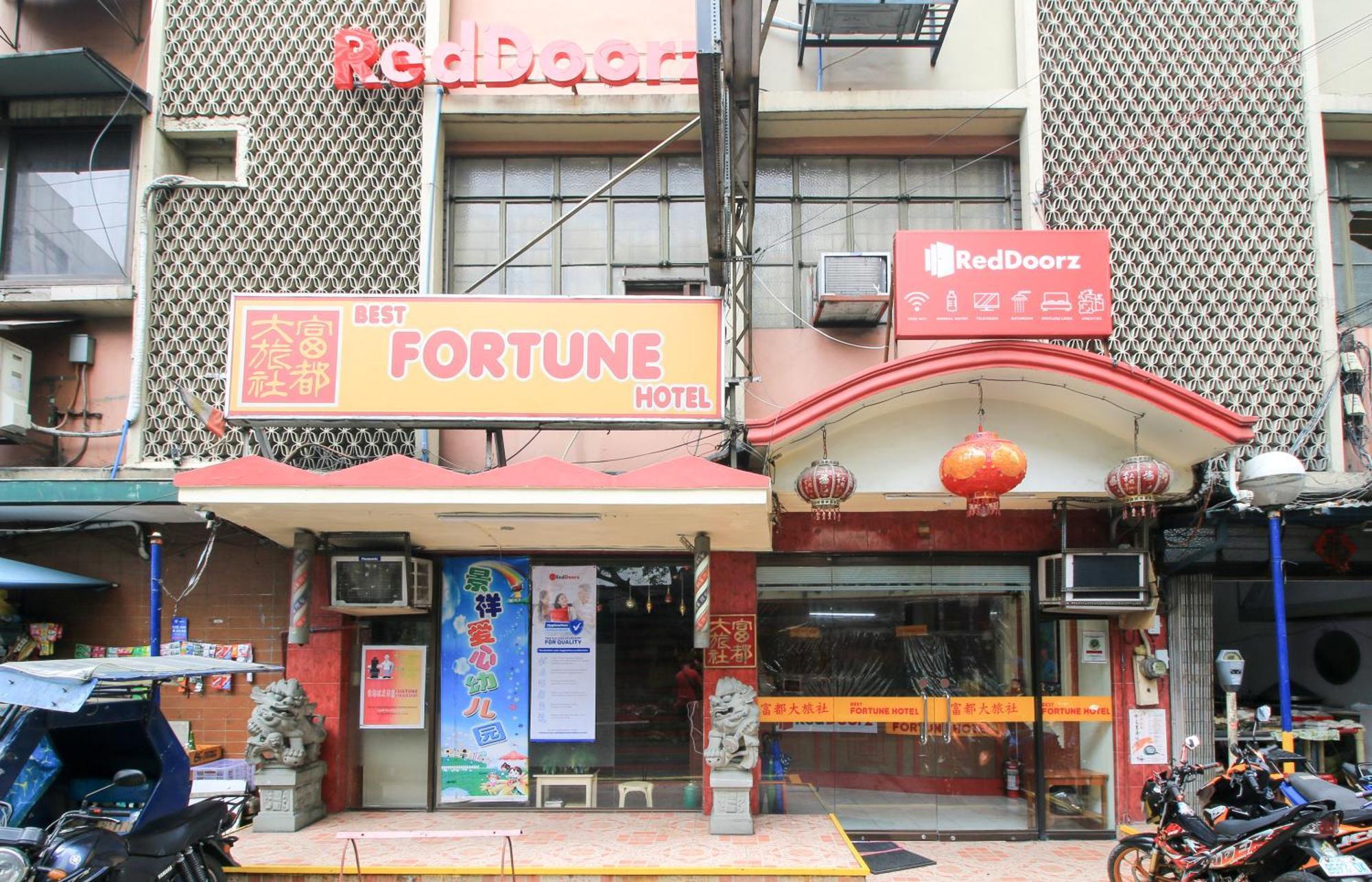 Reddoorz Plus @ Chinatown Binondo Manila Kültér fotó