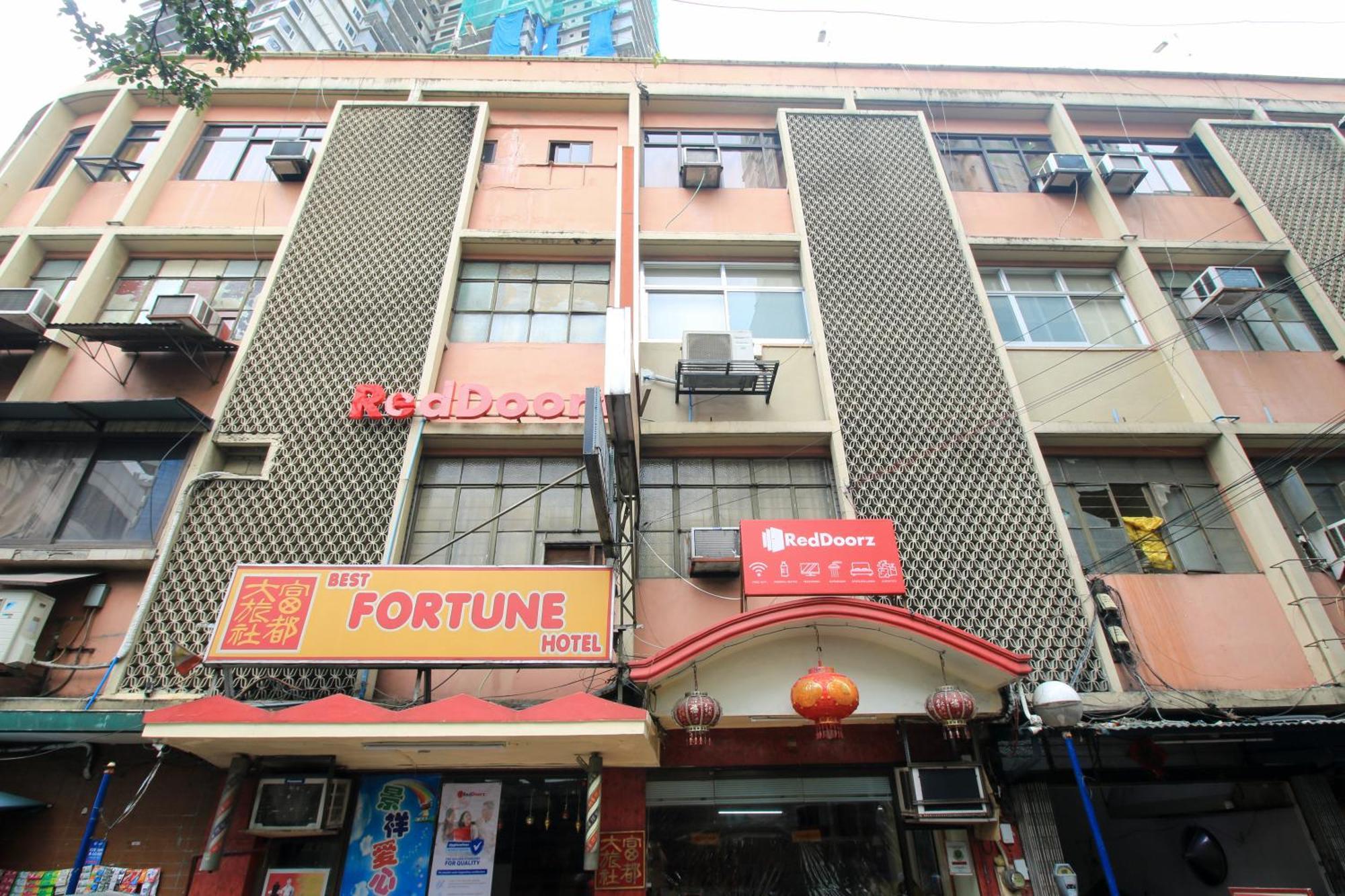 Reddoorz Plus @ Chinatown Binondo Manila Kültér fotó